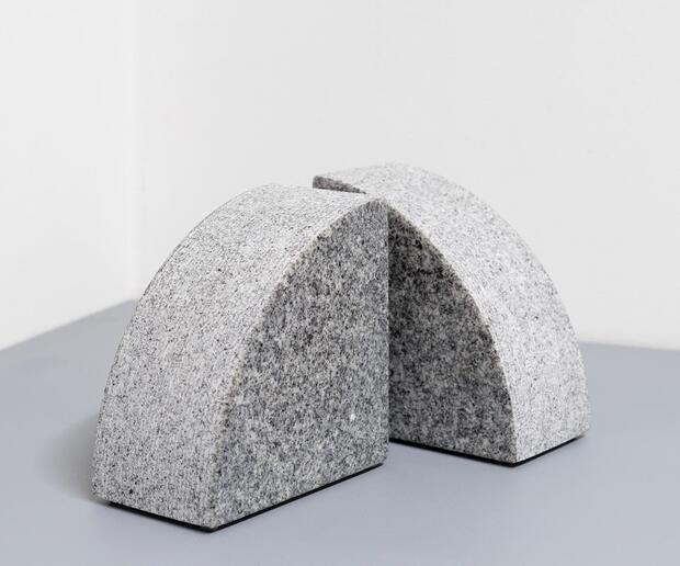 楽天市場】【AJI PROJECT】石のブックエンド 本立て 香川県 アート