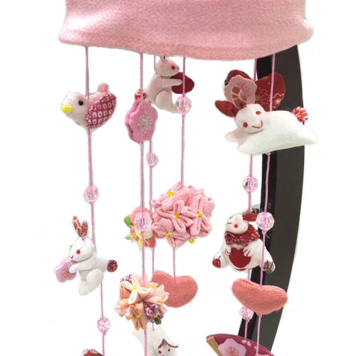 楽天市場】つるし飾り うさぎ吊し ちりめん細工 ちりめん傘付き 飾り台