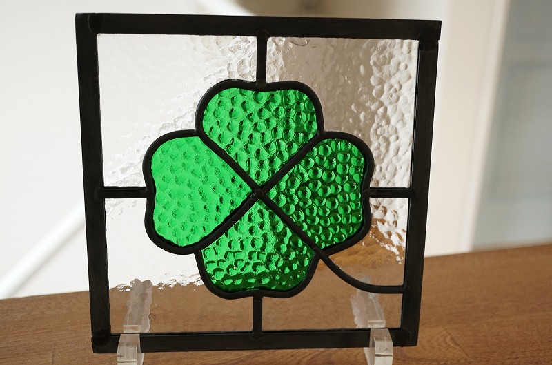 楽天市場】ステンドグラス パネル 住宅用 クローバー 18cm×18cm