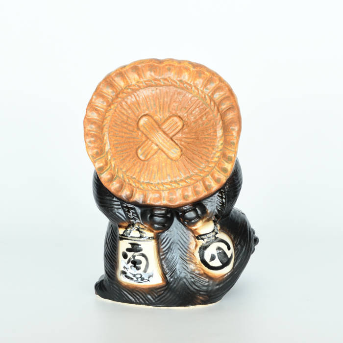 楽天市場】信楽焼 陶器 たぬき 上を向いて歩こう狸 オス 7号 散歩