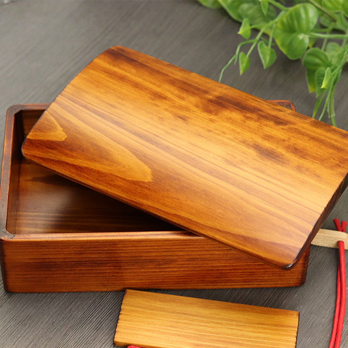 楽天市場】弁当箱 木製 ひのき 拭き漆 日本製 国産 中 約700cc 木 拭き