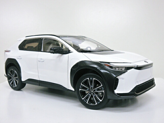 楽天市場】TOYOTA特注 1/18 トヨタ bZ4X (ホワイト) 2022 : KITAGO