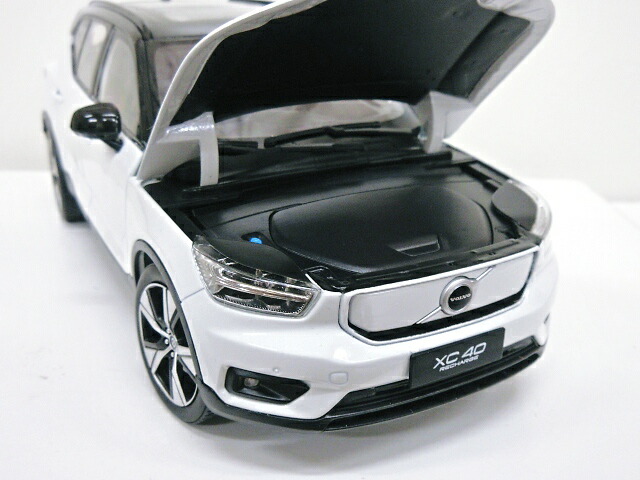 楽天市場】VOLVO特注 1/18 ボルボ XC40 リチャージ (ホワイト) 2023