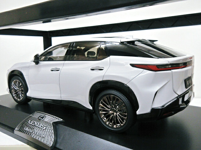 楽天市場】☆New☆ LEXUS特注 1/18 レクサス RZ 450e (ソニック