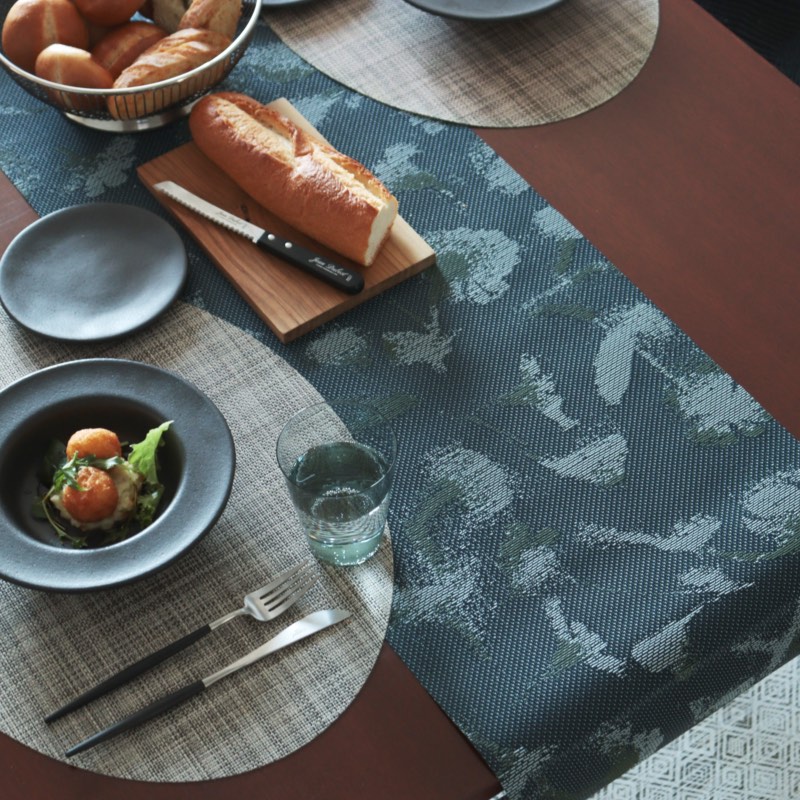 楽天市場】チルウィッチ テーブルランナー ボタニック : FULLangle