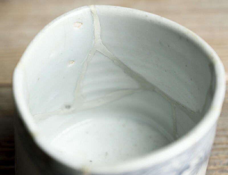 楽天市場】骨董○初期伊万里筒茶碗○全体に呼継あり / 発掘品 | 江戸