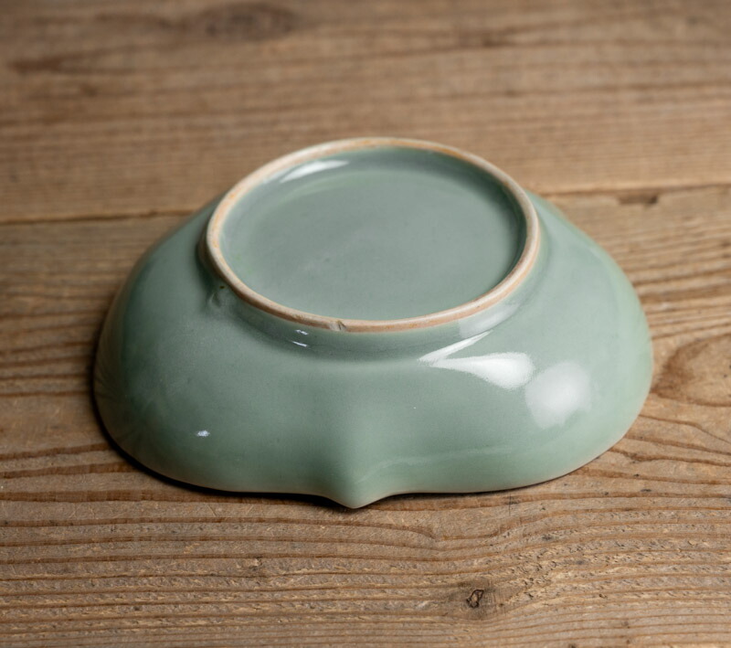 楽天市場】骨董○鍋島青磁変形深皿○後期鍋島 / W16cm / 稜花型 | 江戸