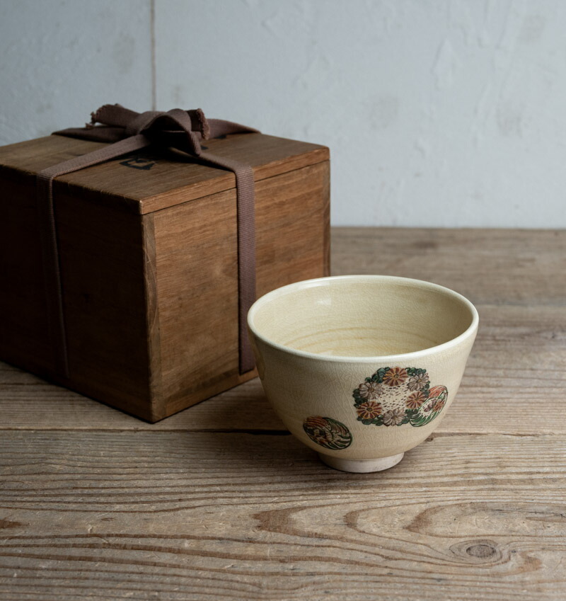 遺品整理◼️骨董収集家だった祖父のコレクションのお宝の抹茶茶碗、茶道具、陶器 茶道具 抹茶茶碗 古代 黄交趾 楓（かえで）、 伊藤南山作 - 茶道具