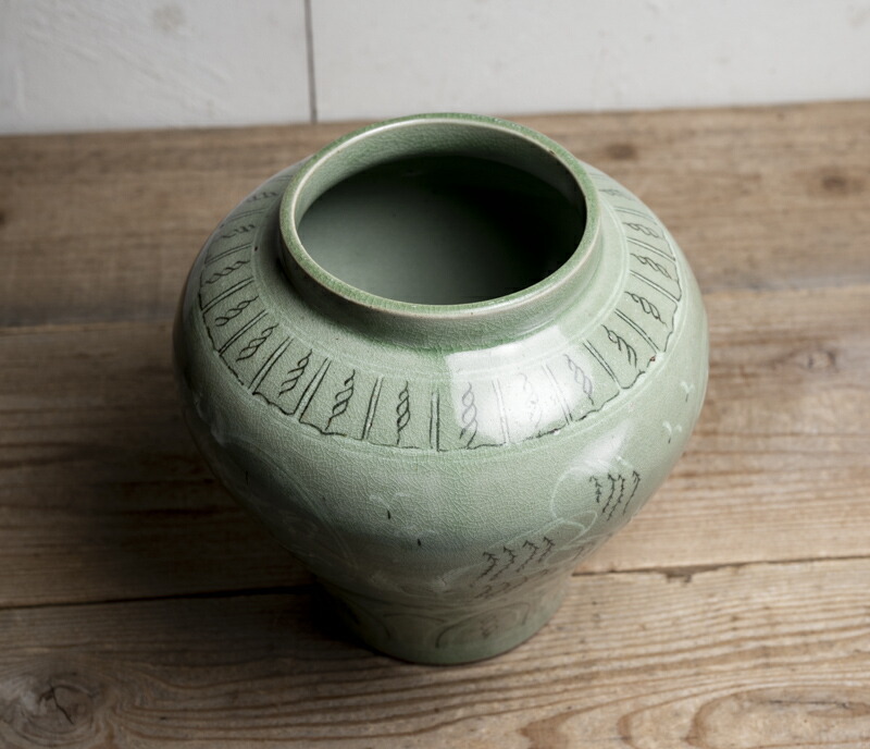 楽天市場】中古○高麗青磁象嵌鶴文壺○朝鮮半島製 | 20世紀頃 | 磁器