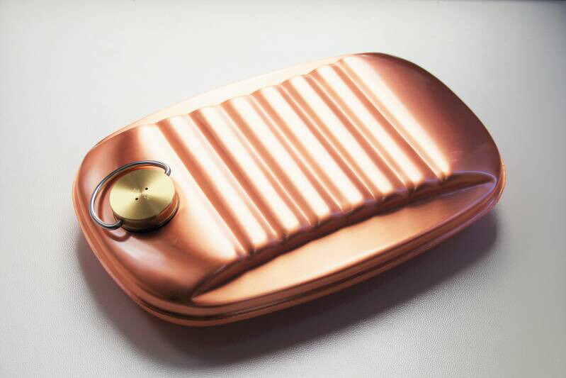 楽天市場】新光金属 【純銅製 湯たんぽ 大】 容量2300ml 新潟県燕市