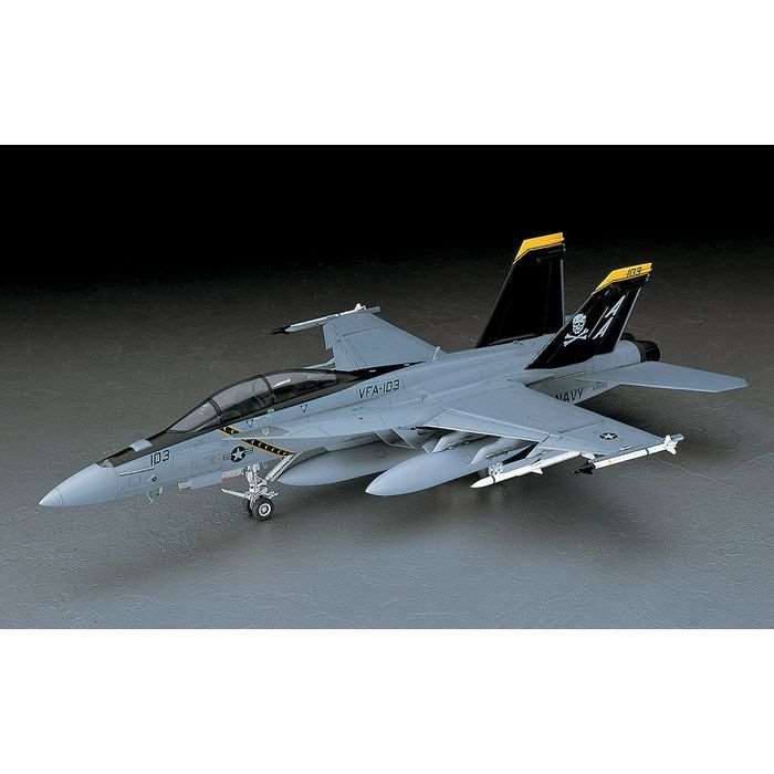 楽天市場】1/48 F/A-18F スーパーホーネット プラモデル 飛行機 制空