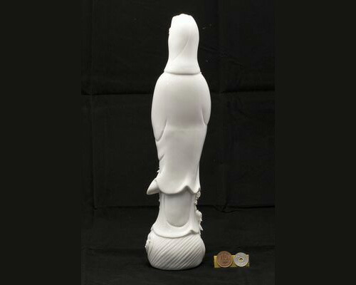 楽天市場】観音様 滴水観音菩薩置物 白磁陶器 LLサイズ 観音 置物 癒し