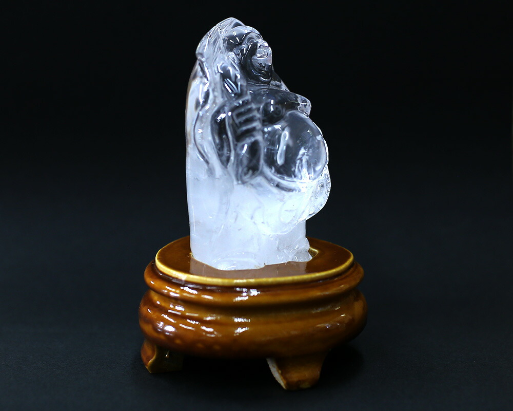 楽天市場】訳アリ品 天然水晶 布袋様彫りレインボークォーツ 水晶布袋