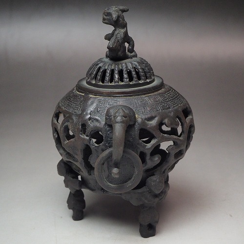 楽天市場】梅獅子文香炉 鉄製 0151香道 茶道 書道 煎茶道古道具 古民具