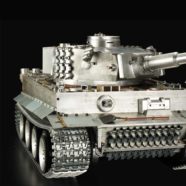 楽天市場】タイガー 戦車 tiger1 1/8 オールメタリック : CHIC-Robot Japan