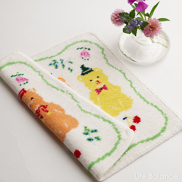 楽天市場】【Aiko Fukawa】布川愛子 CHENILLE HANDKERCHIEF くまさん