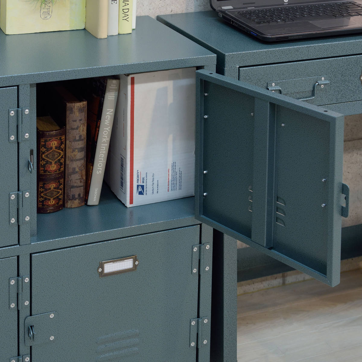 楽天市場】チェスト 幅39cm 2段 扉付 スチールボックス ミリタリー調