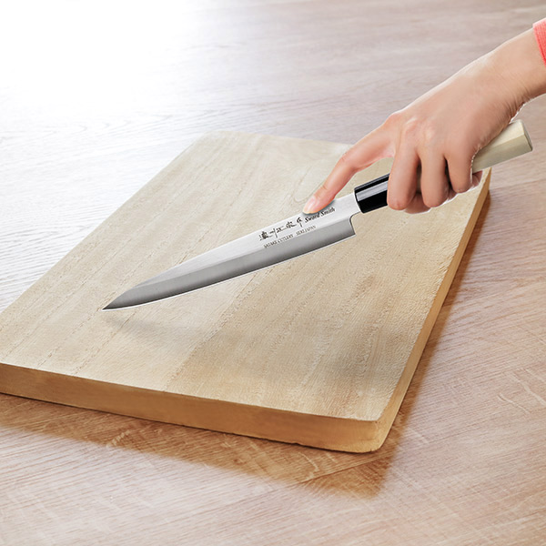 楽天市場】刺身包丁 21cm 濃州正宗 日本製 ステンレス 白木柄 （ 刺身
