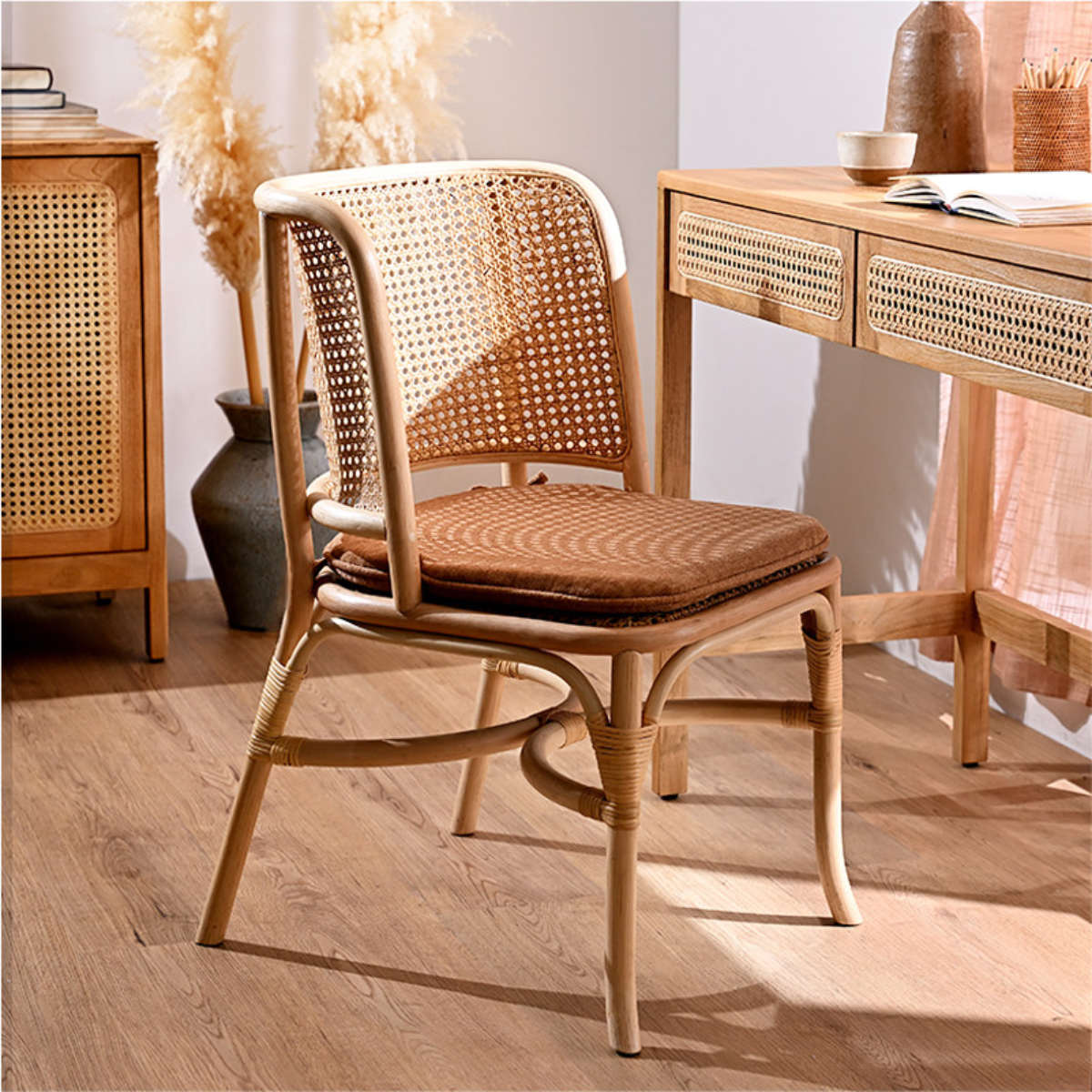 楽天市場】ダイニングチェア ラタン 座面高45cm クッション付 天然木