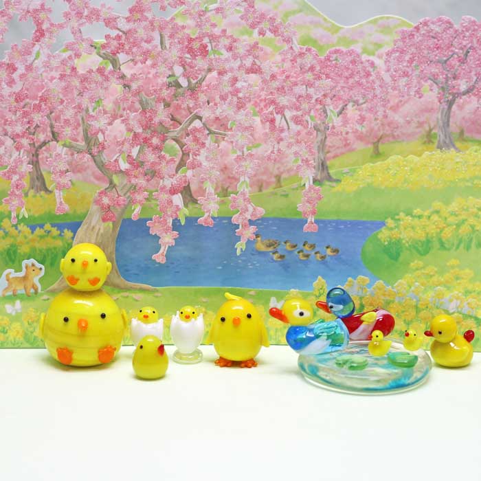 楽天市場】ガラス細工 まんまる仲良しヒヨコちゃんひよこ ヒヨコ 鳥