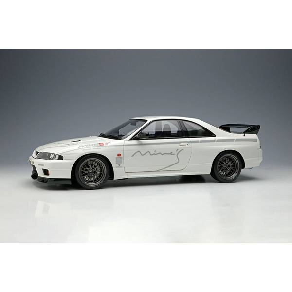 楽天市場】アイドロン 1/18 Built By Legends マインズ ニッサン