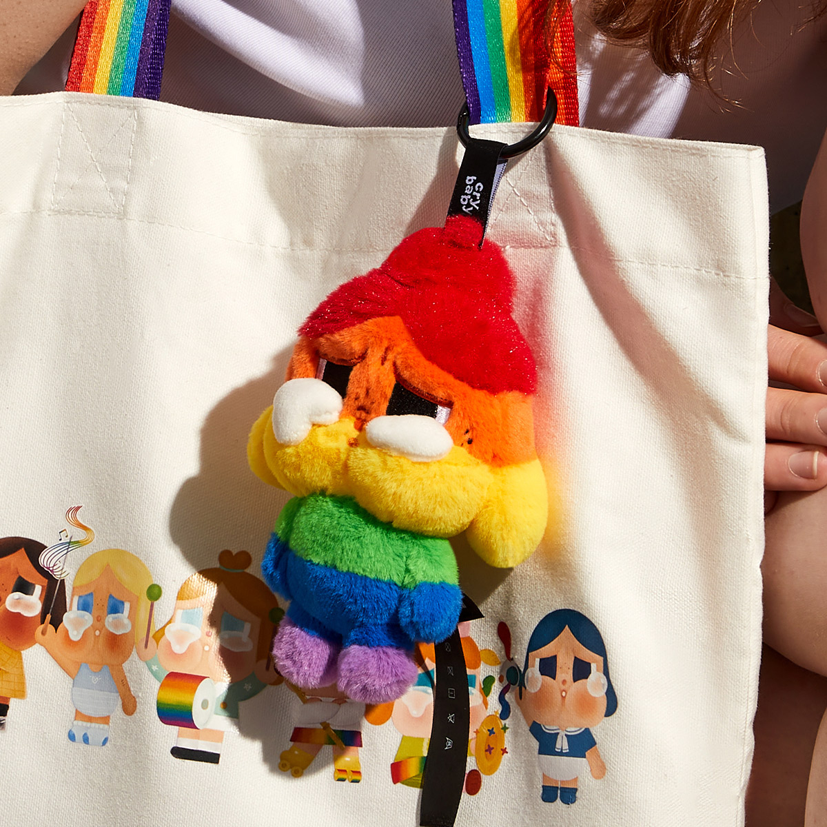 楽天市場】CRYBABY CHEER UP, BABY! ぬいぐるみペンダント : POP MART