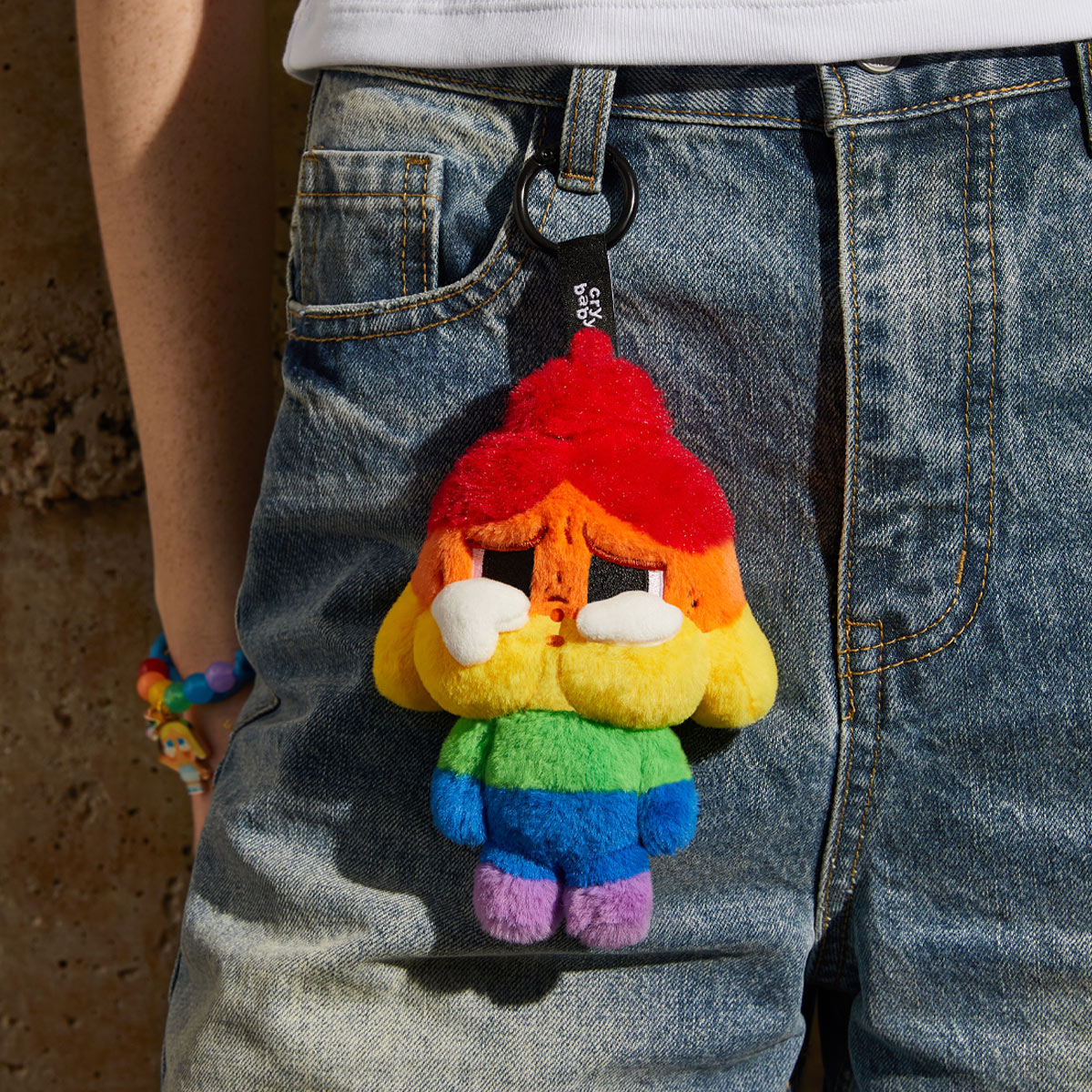 楽天市場】CRYBABY CHEER UP, BABY! ぬいぐるみペンダント : POP MART