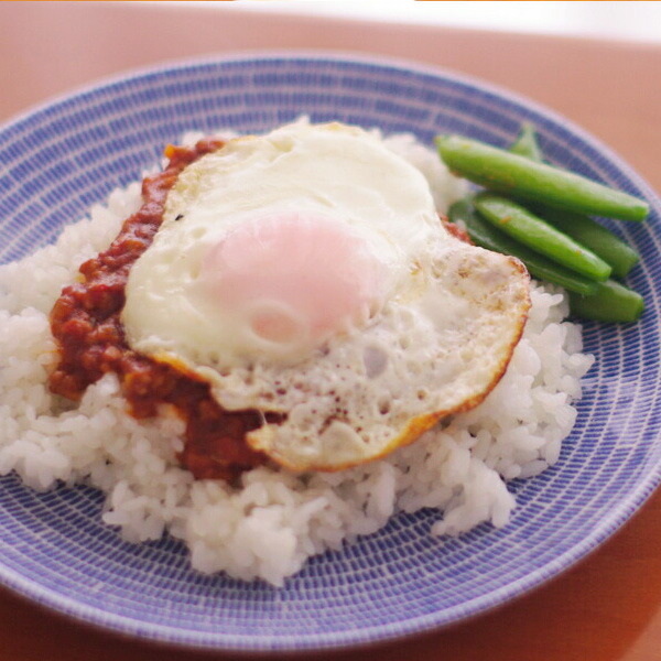 楽天市場】アラビア 24h アベック プレート 20cm ブルー / ARABIA Avec