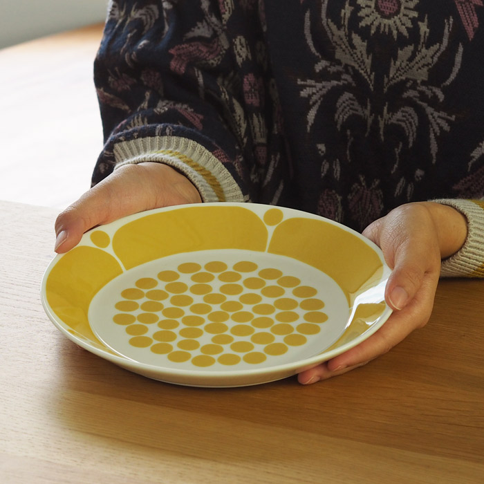 楽天市場】アラビア スンヌンタイ プレート 21cm / ARABIA Sunnuntai