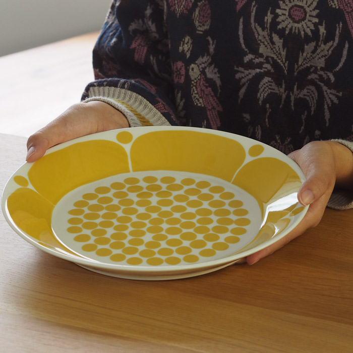 楽天市場】アラビア スンヌンタイ プレート 26cm / ARABIA Sunnuntai