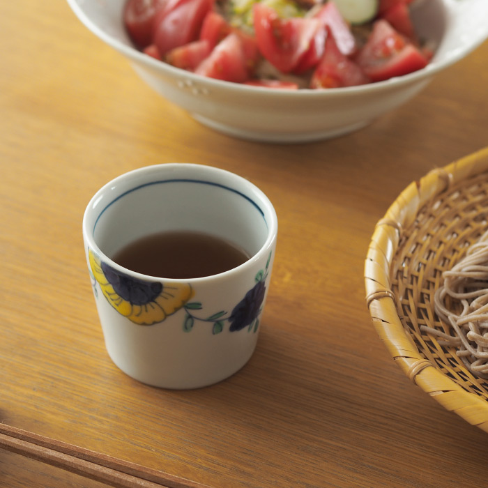 楽天市場】九谷青窯 高原真由美 色絵舞い花 蕎麦猪口 / くたにせいよう