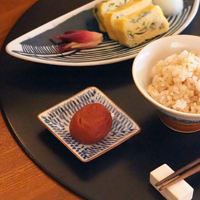 楽天市場】副千製陶所 みじん唐草 角豆皿 / 豆皿 小皿 薬味皿 箸置き