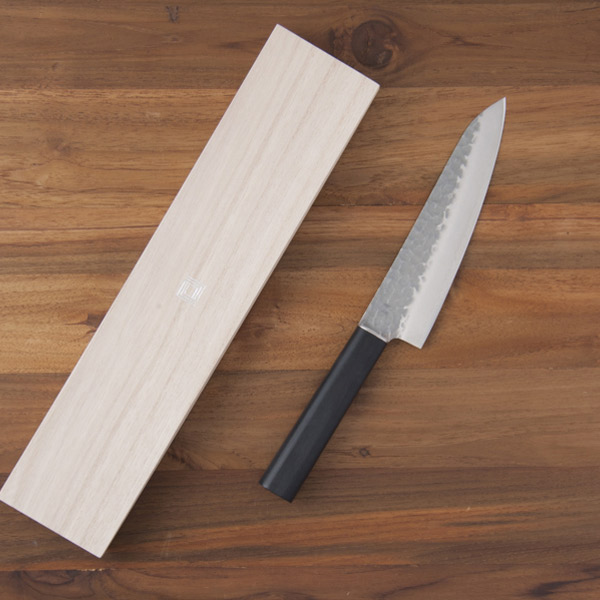 楽天市場】志津刃物 やまと 三徳 / 刃渡り18.5cm三徳包丁 万能包丁