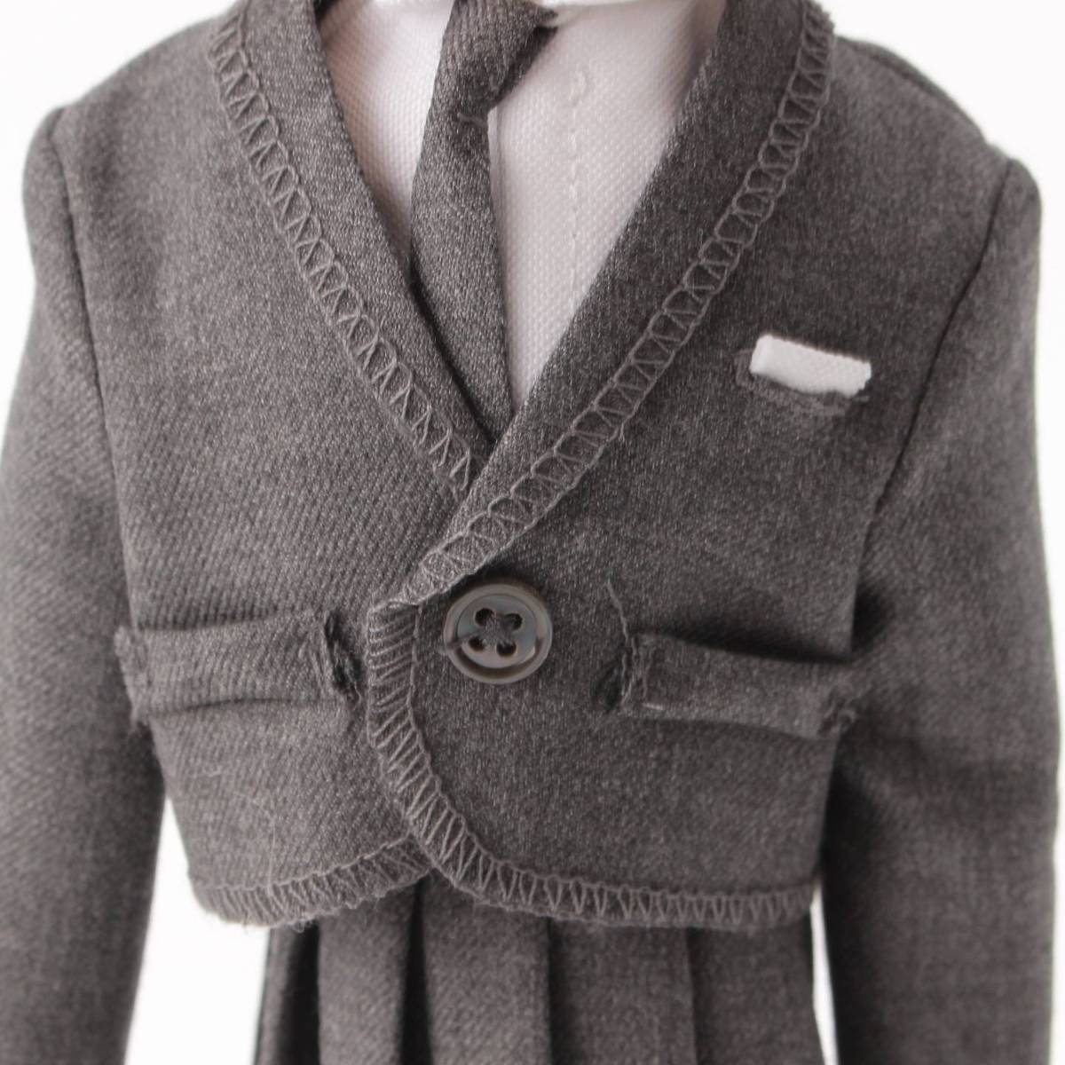 楽天市場】【トムブラウン】Thom Browne ノベルティ 非売品 人形