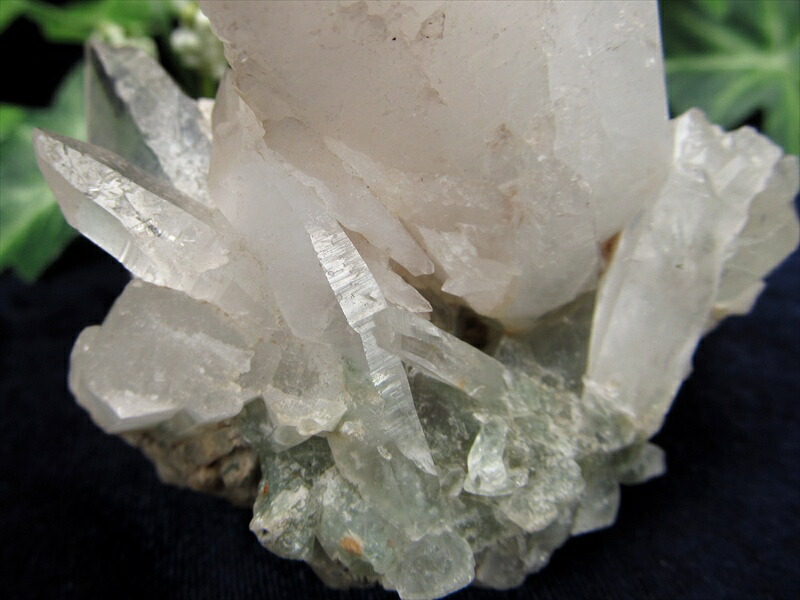 楽天市場】○ヒマラヤ山脈の最高品質水晶【マニハール産 水晶