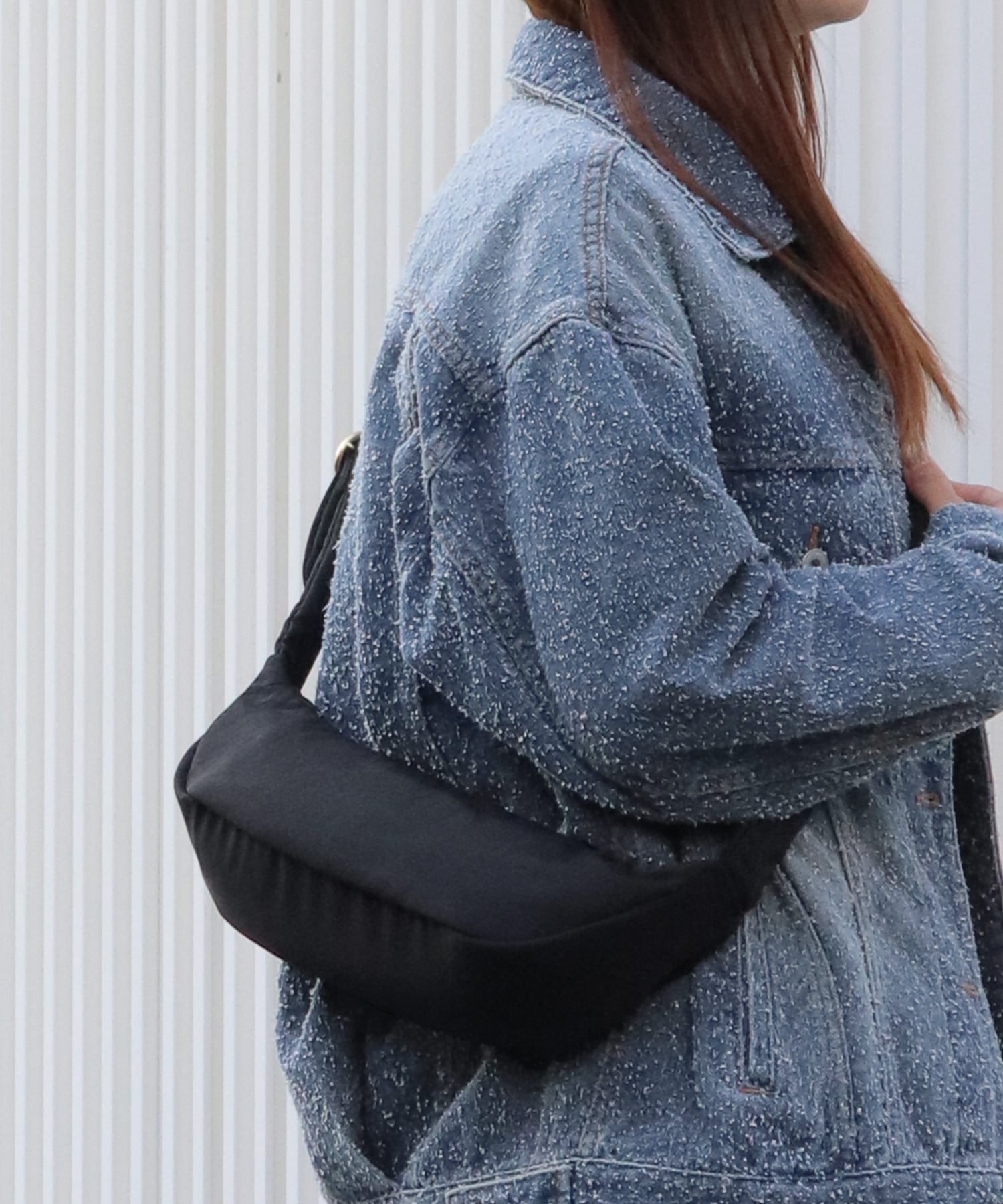 UNITED BASE｜【LA MARGE】【軽量】ナイロン ハーフムーン クロス