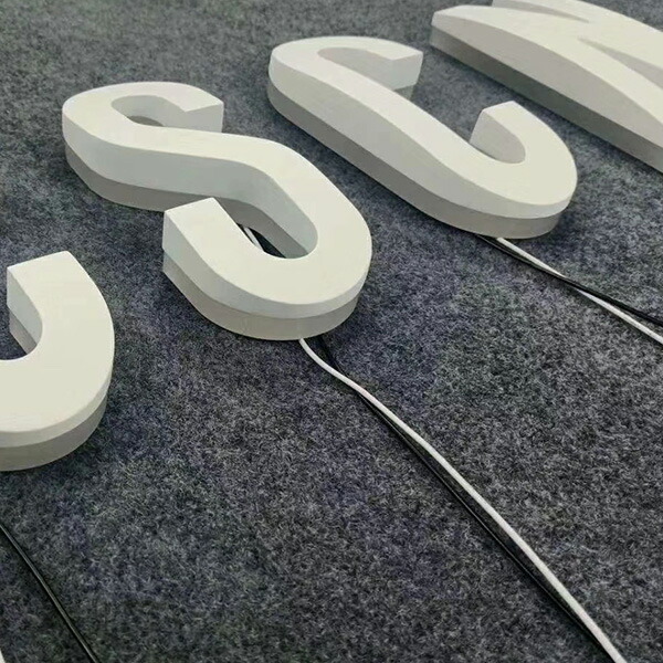 楽天市場】LEDチャンネル文字 側面発光 ledsign_019 アクリル 樹脂 形