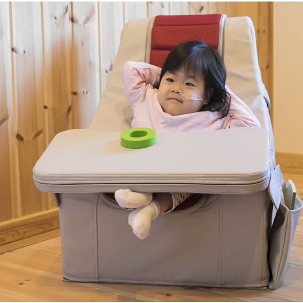 楽天市場】SEEDS グラビティチェア Mサイズ 6〜10才用 室内用座位保持