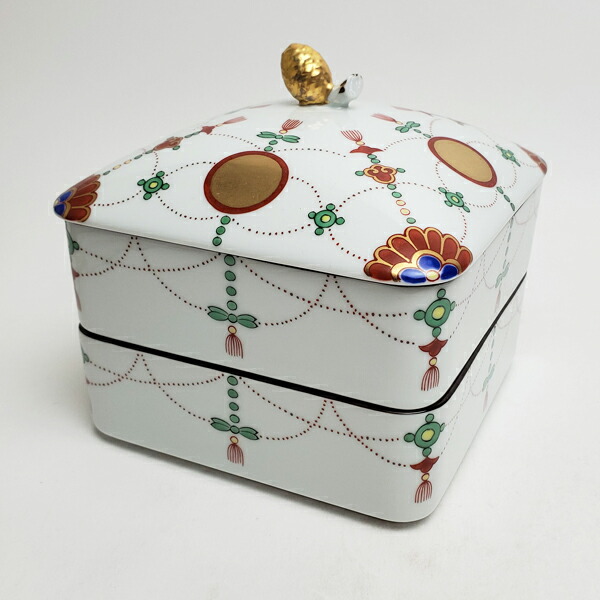 楽天市場】其泉窯 有田焼 錦日輪赤玉瓔珞文 二段重| おしゃれ 重箱