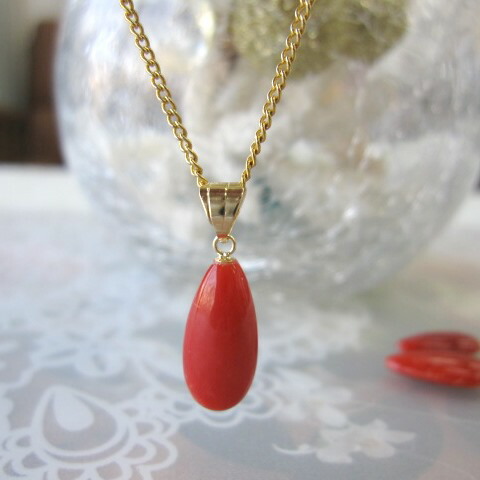 楽天市場】日本・高知産赤珊瑚 ドロップペンダントトップ K18 『宝石