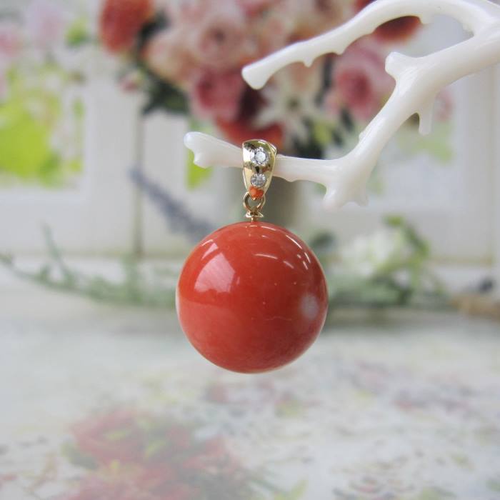 楽天市場】桃珊瑚 丸玉ペンダントトップ 14.7ミリ K18 ダイヤモンド