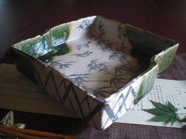 楽天市場】平鉢 □ 玉山窯 玉置保夫 監修 織部 誰ケ袖形 平鉢 ギフト