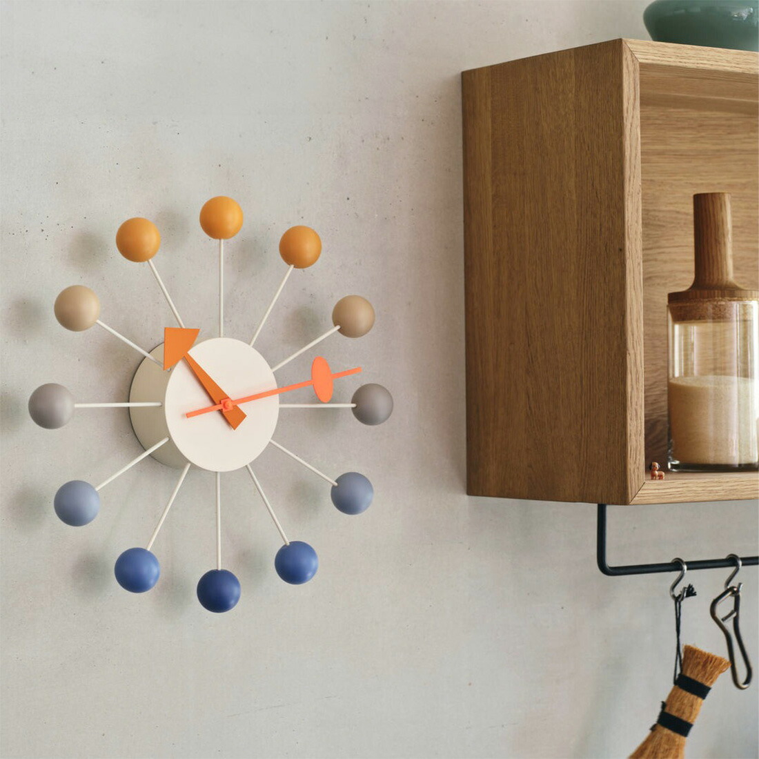楽天市場】【掛けフックプレゼント】vitra ヴィトラ Ball Clock