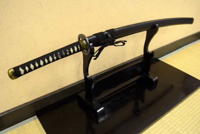 楽天市場】模造刀 逆刃刀 黒石目 模造刀仕様 コスプレのグッズとしても