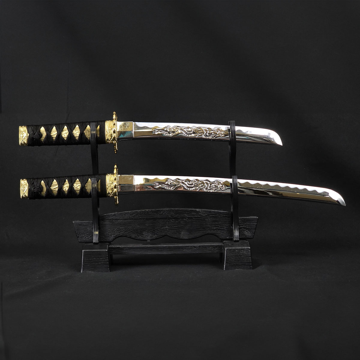 楽天市場】模造刀 美術刀 ミニミニ竜3点セット (黒) 刀掛台付・刀身竜