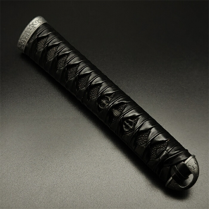 楽天市場】日本刀装具 刀柄 唐草縁頭 三鈷杵目貫 目釘付 居合刀用 新品