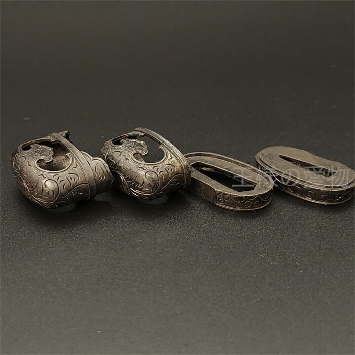 楽天市場】日本刀装具 合口拵え 唐草の図 縁頭 鯉口鐺 銅地 金工 金具