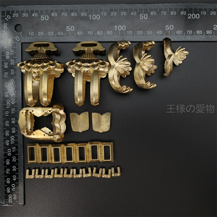 楽天市場】衛府太刀 金具 刀鍔 目貫 はばき 家紋の図 五七の桐 切羽