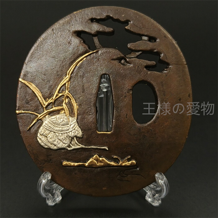 楽天市場】日本刀装具 月下孤狼の図 刀鍔 銅地 細工 絵金銀 鍔 刀の鍔