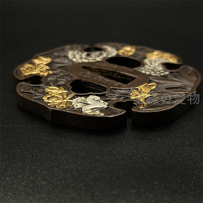 楽天市場】日本刀装具 刀鍔 花草図 銅地 金工 細工 鍔 つば 居合用
